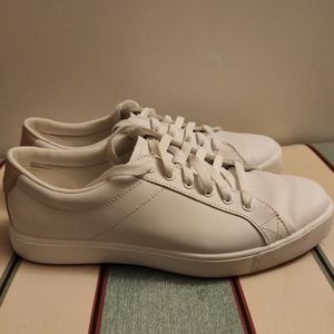 Underarmour sneakers